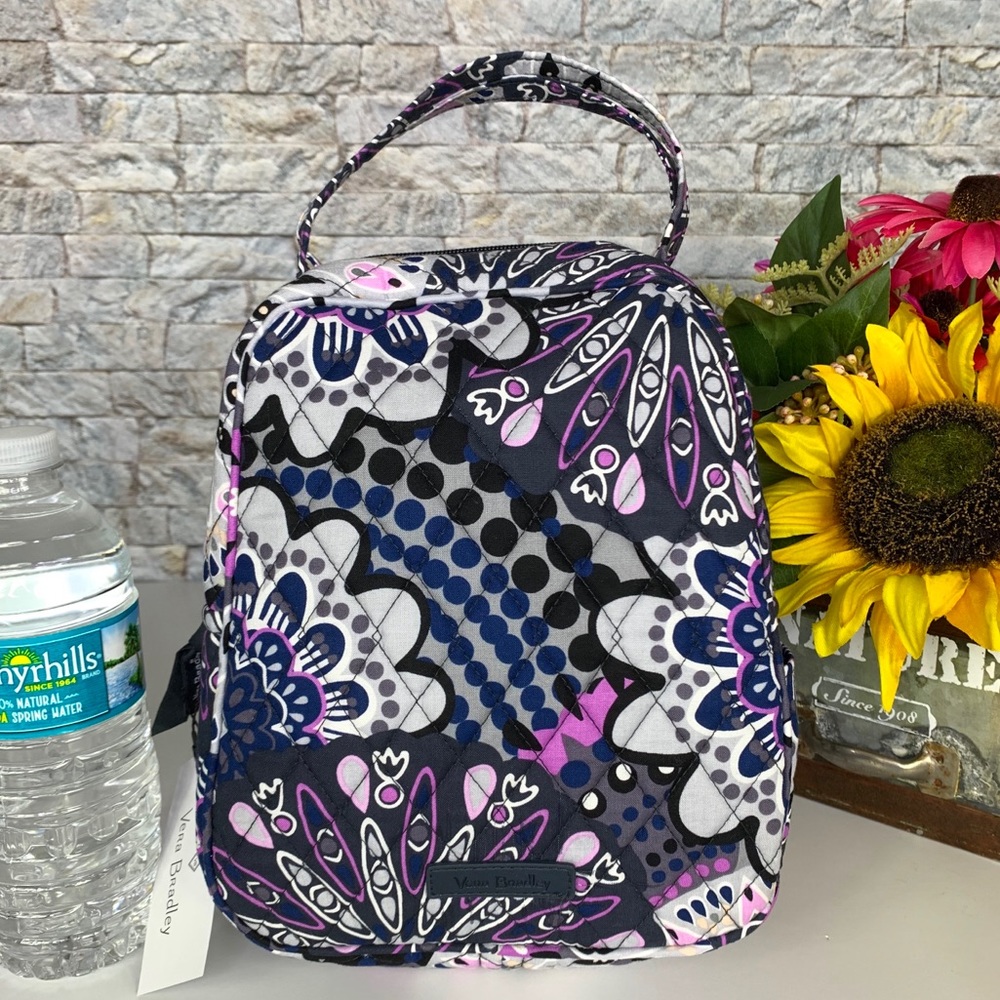 SOLD Vera Bradley Lunch Bunch Lunch Bag